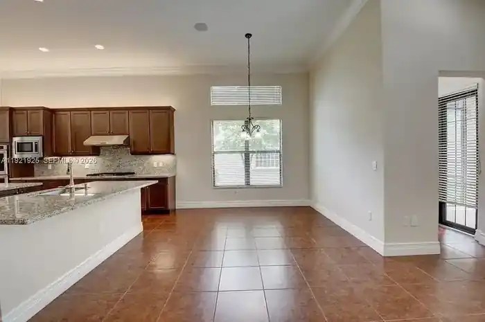 Breakfast nook off kitchen
